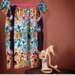 Floral off the shoulder shift dress